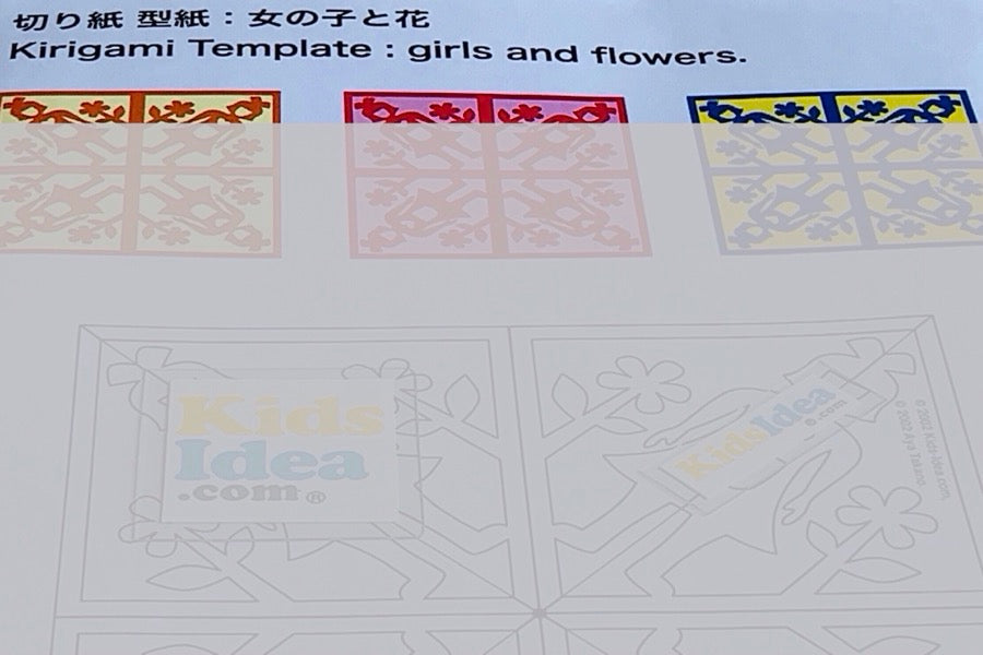 「女の子と花」の型紙の写真 ©︎2025 kids-idea.com