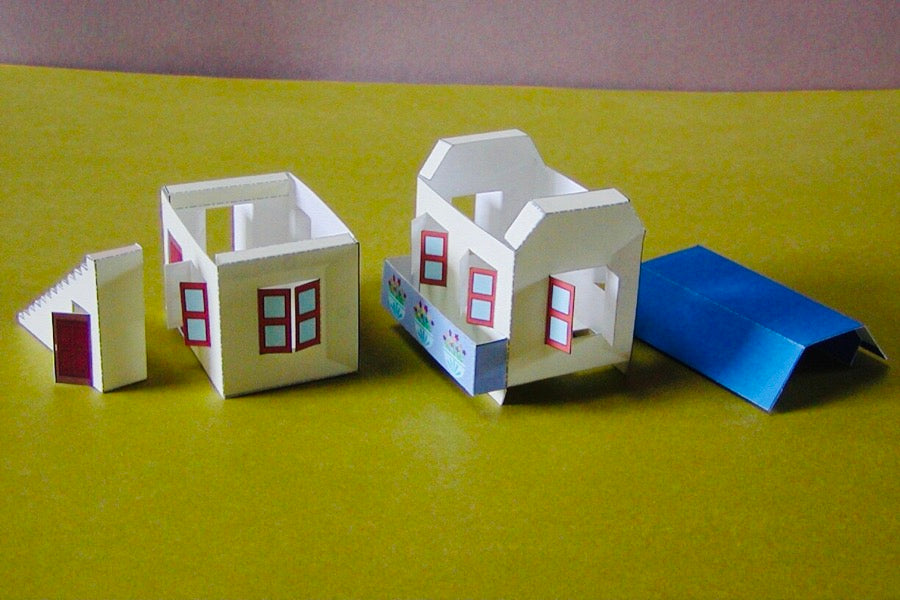 2階建ての家08を4つに分解した写真 ©︎2023 kids-idea.com